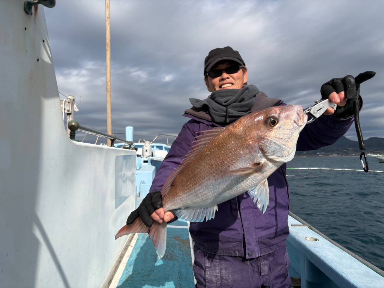 12月13日(土)スルメイカ/ヤリイカ/マダイ